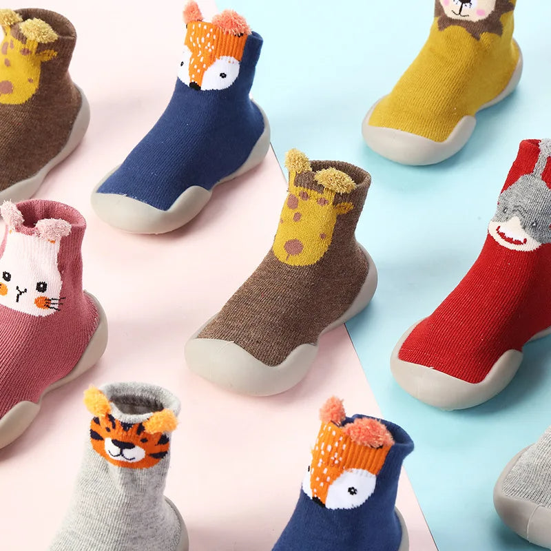 Carregar vídeo: Animashoes - Sapatinho de Animais com Sola de Silicone