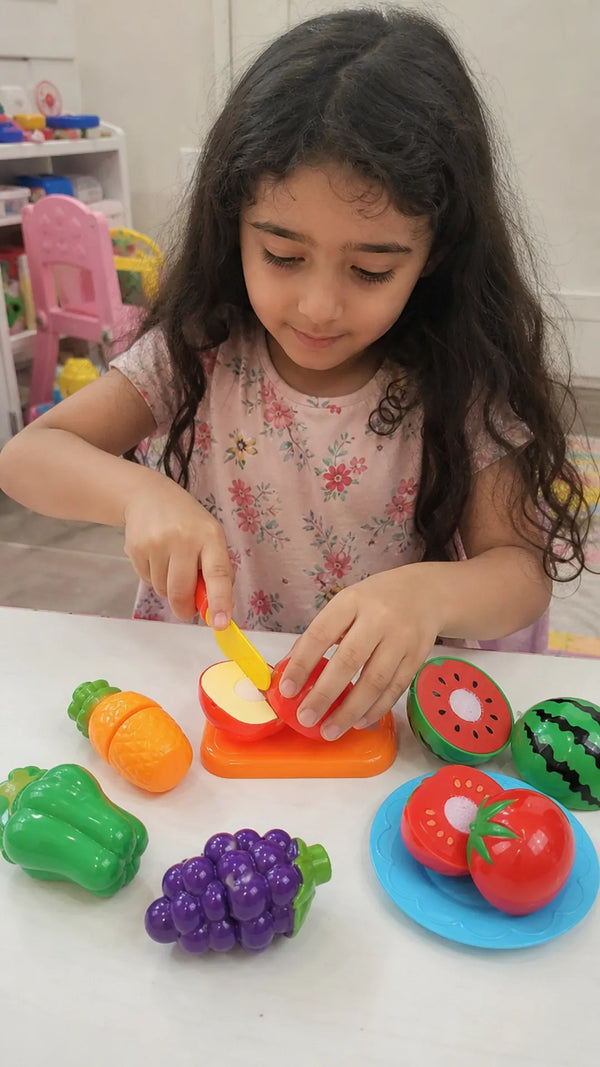 Foto de cliente: crianca com Corta Comidinhas em casa