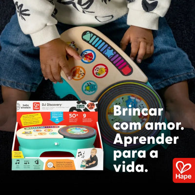 Mesa Toca-discos DJ Infantil Magic Touch de Madeira com Luzes | Hape