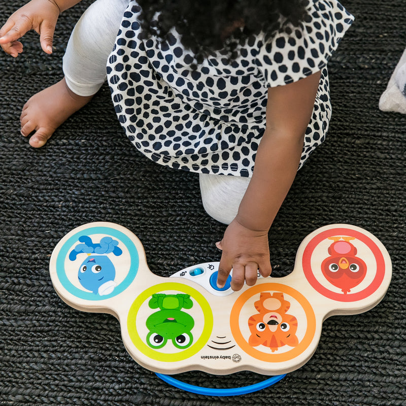 Bateria Musical Infantil de Madeira com Tecnologia Magic Touch Luzes e Ritmos Guiados – Hape