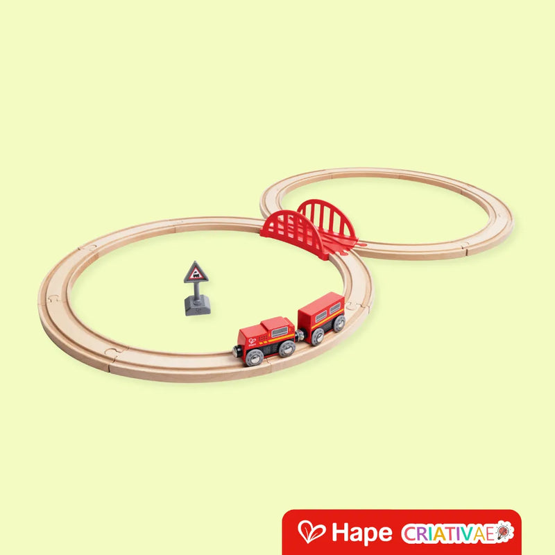 Ferrovia Clássica Formato de 8 Premium – Trenzinho Educativo de Madeira com Design Alemão – Hape
