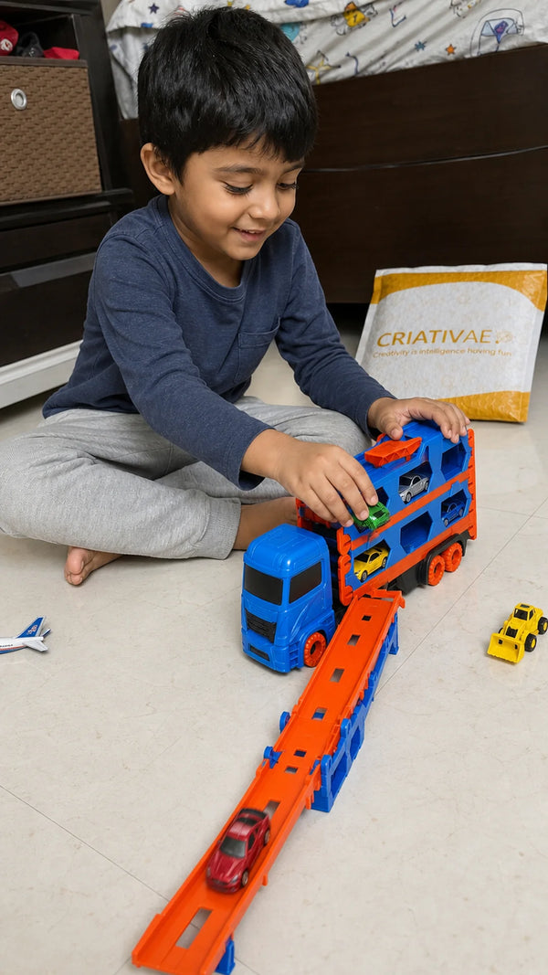 Foto de cliente: crianca com CegCar Blaster em casa
